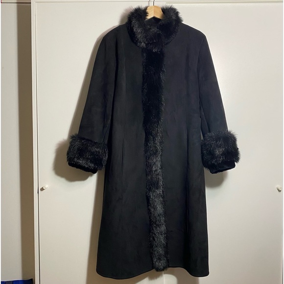 Novelti Jackets & Blazers - NOVELTI Penny lane afghan fur suade velvet lining luxury coat for women size M